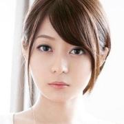 石原莉奈