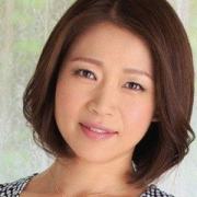 友田真希