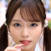 新井里真