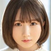 由良佳奈